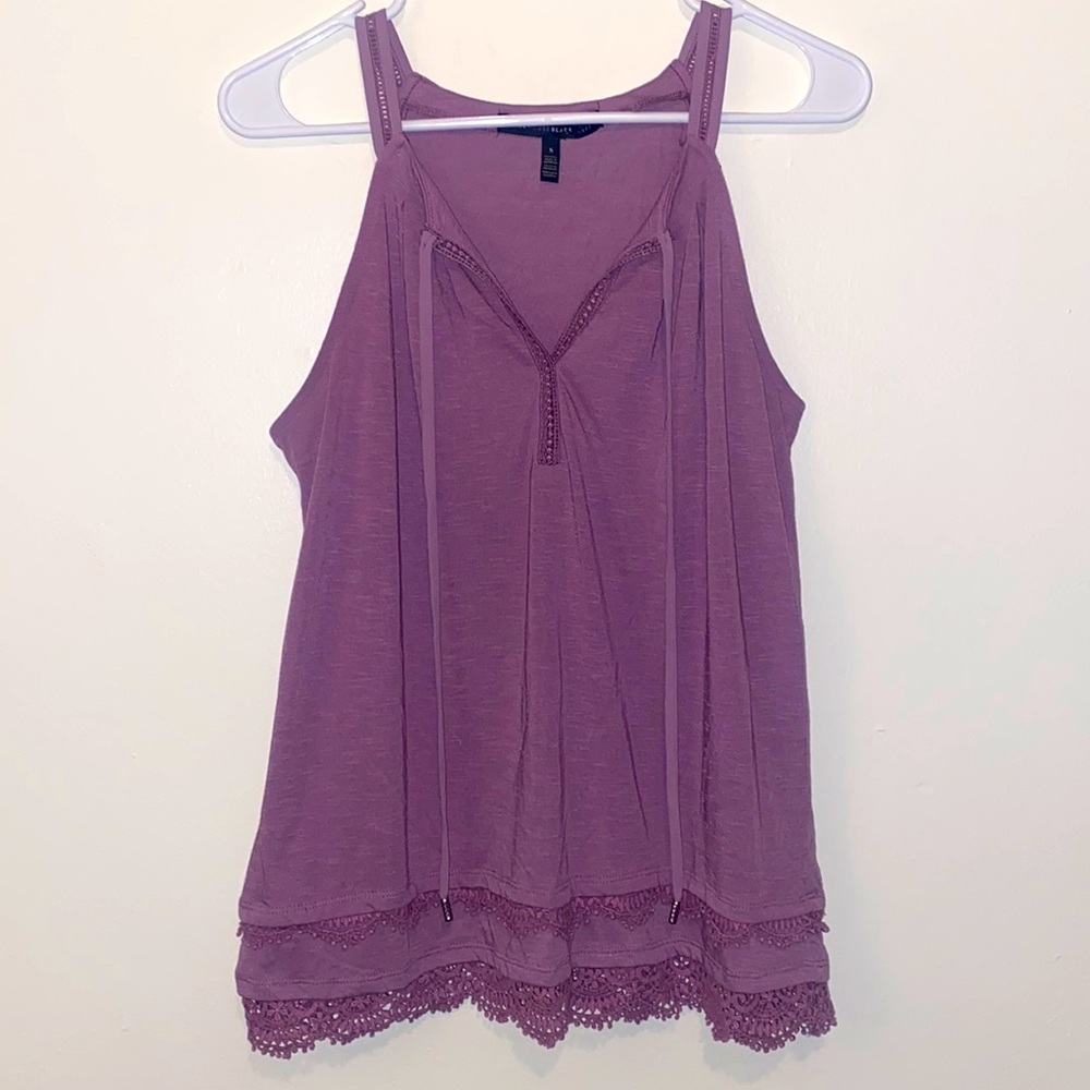 Small White House Black Market Purple V-neck Sleeveless Top w/ Drawstrings